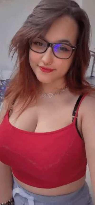 Say hi if you’d like a hug!