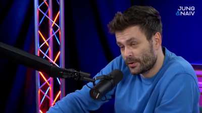 Jimmy Wales, co-founder of Wikipedia, freaks out over first interview question