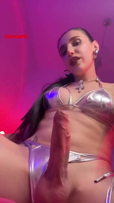 If I only gave you half of me, would you beg for the rest?💖