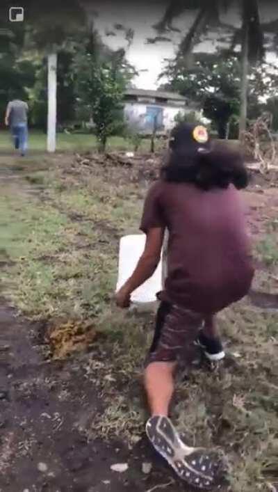 Va a salir volando el #cacas