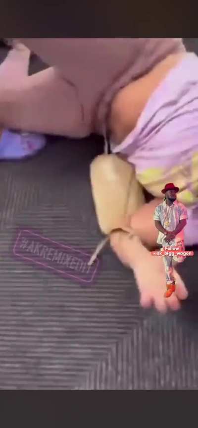 Argument at Home Store escalates to a fight. The Young daughter also gets caught up in the brawl. (Not my video)