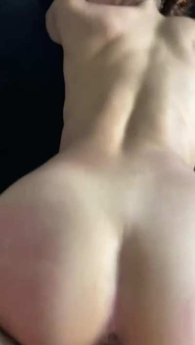 her boyfriend thinks she’s behaving while he’s in jail, but instead she’s receiving backshots 😩