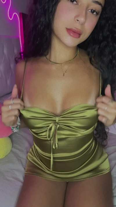 Daddy, I know you want me to be your new broken fucktoy... Trust me, I want this too myself :) 