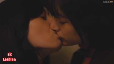Mizuki Yamamoto And Chiaki Kuriyama Kiss Scene Lesbian ( Mizuki Yamamoto And Chiaki Kuriyama ){ Otona ni Natte mo 2025 }