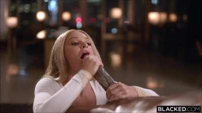 Emma is hypnotized by GIANT cock and makes him cum all over her face