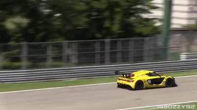 Renault RS 01 with sound