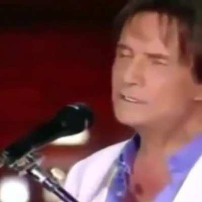 E esse cara q vai cantar o churrascão dos subs