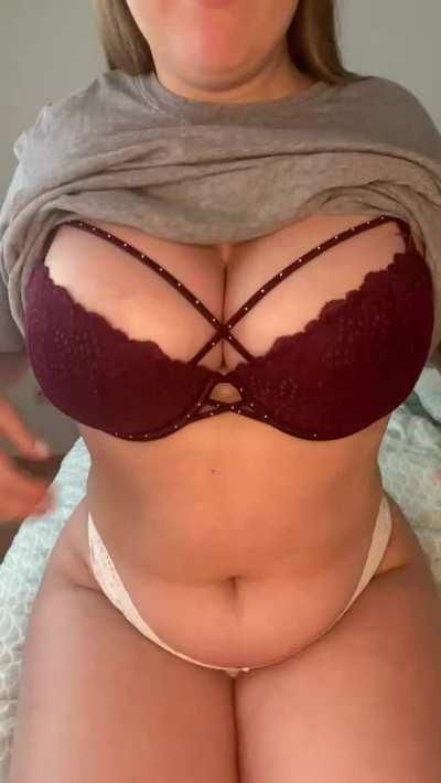 Still kinda insecure about my chubby tummy… would you still fuck me?