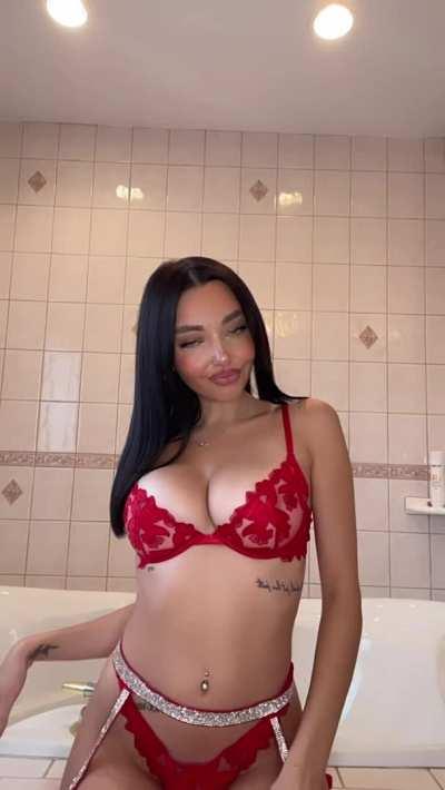 guess what my favorite part of my body is link in the comments