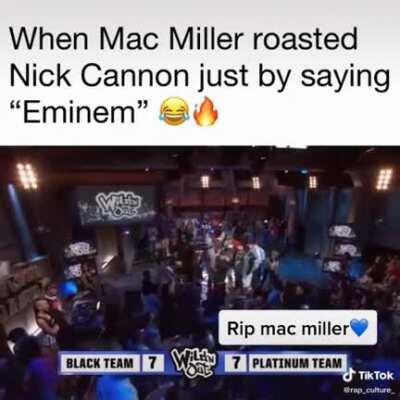 Mac with the clap back 👏