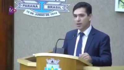 O brasileiro quando quer ser culto é outro nível