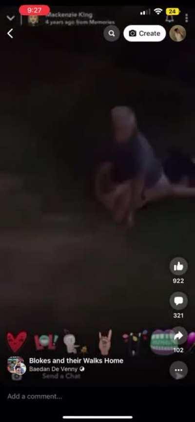 last time i posted 2 homeless peeps fucken on a bus, now we got 2 oldies fucken in a park (also in my home city of melbourne, australia) 😂😂