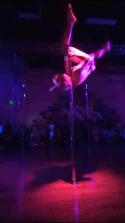 Riven serving cunt in front of demacian soldiers