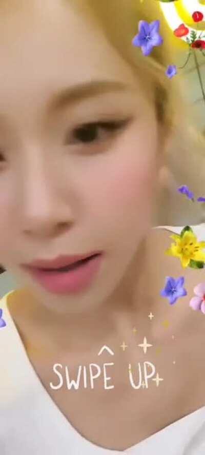 201222 Twicetagram Stories Update w/ Chaeyoung: 