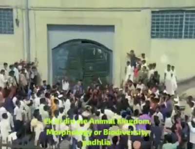 Ab chakkar aa rhe😭