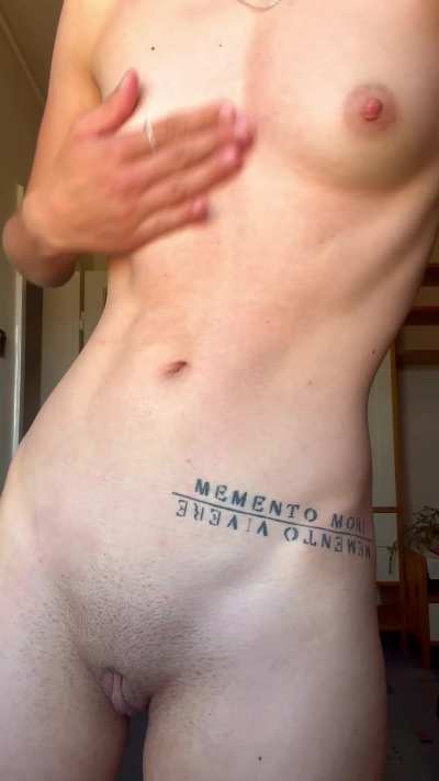 Take off my clothes, it’s hot