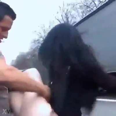 [/r/amateurs_com] She wants the drivers to watch