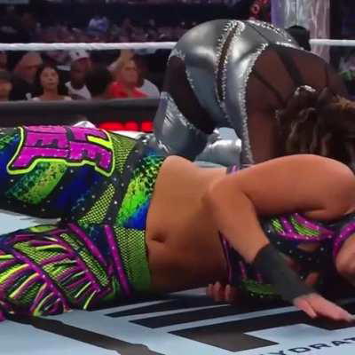 Bayley (Match Comp)