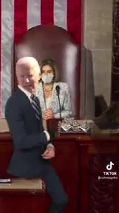 And those damn tankies say Biden has no theory 😡😡😡😡