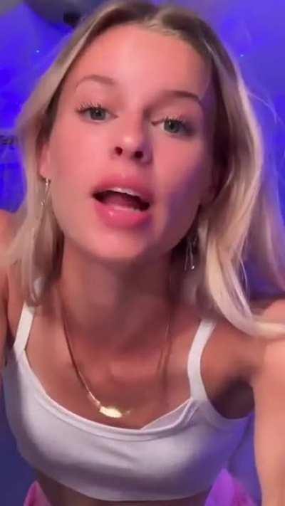 irtr cute skinny blonde