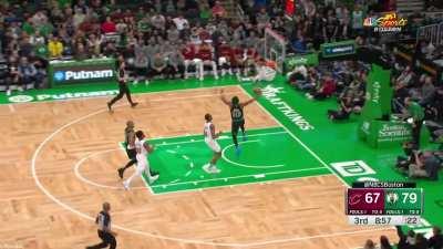 [Highlight] Marcus Smart comes up with the steal on Donovan Mitchell but comes up a bit short on the jam