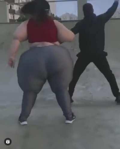 Do you know Who is she???