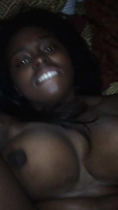 Bouncing Titty Tuesday 😬😮😳🤗👀