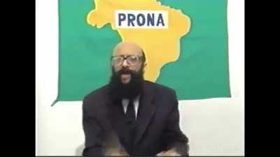 Enéias mandando o papo reto pra população Brasileira.