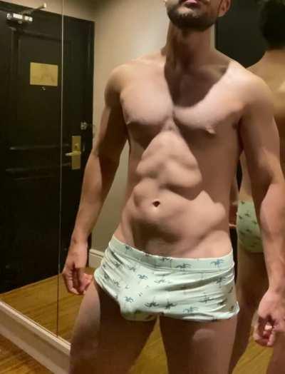 Bulge check before workout [M]