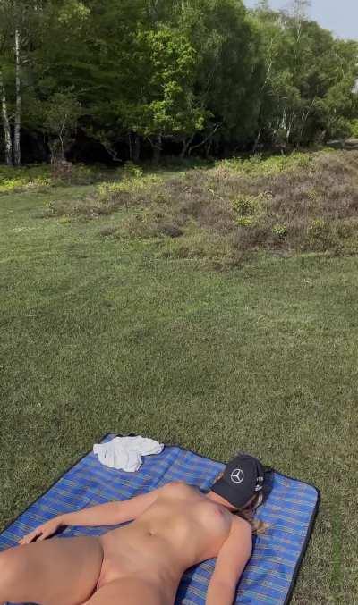 Sunbathing in the park ☀️[GIF]