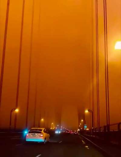 Crossing the Golden Gate Bridge at 10:00am (9/9/20). California has become a hellscape.