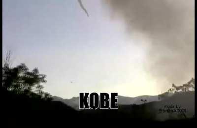 Kobe entrando en terreno palestino😩😩