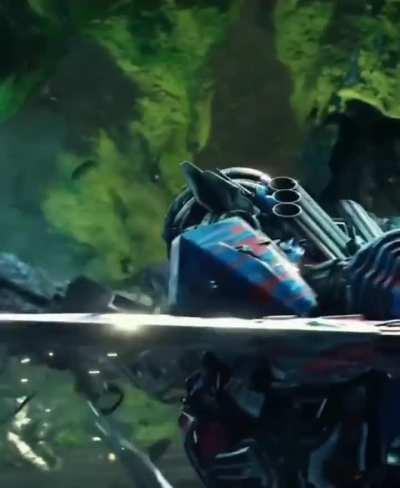 Striking the piñata with precision 🥷🏻