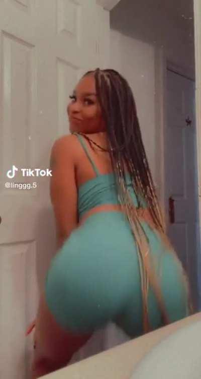 #linggg.5 Twerk Twerk