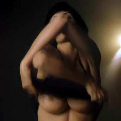 Elia Galera - La mujer m&aacute;s fea del mundo (The Ugliest Woman in the World)(1999)