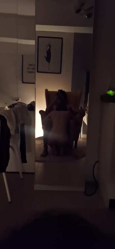 LF thirdy (f) to join me go down on my man 😋