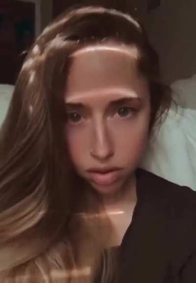 Would love to see Sash Suicide wrap those lips on some huge cock