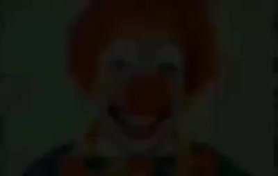 MAN MORPHS INTO A CLOWN AFTER GETTING HIS PICTURE TAKEN