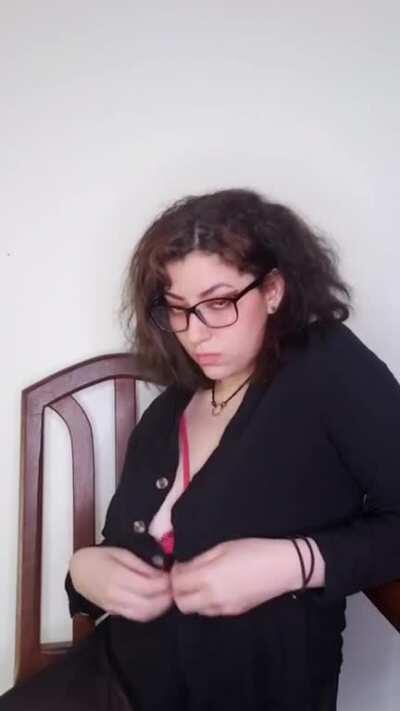 GET HER MEGA NOW >>>  