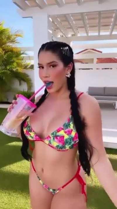 Roxana Ventura (@roxanaventura)