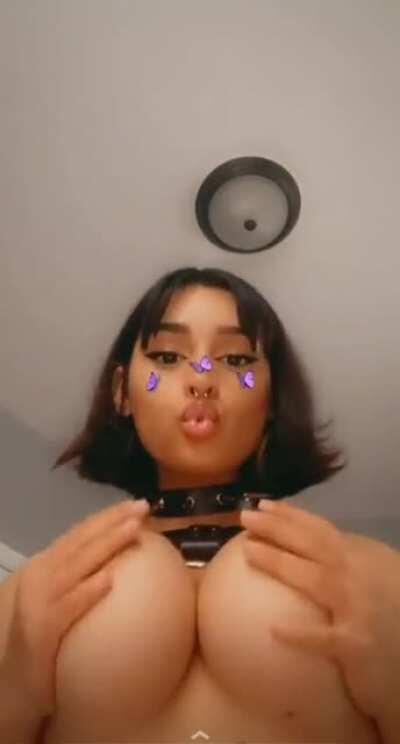 get her content in the comments