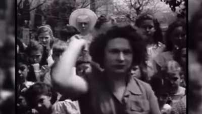 1930’s knife throwing competition