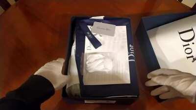 120$ Dior B23 x Shawn Stussy