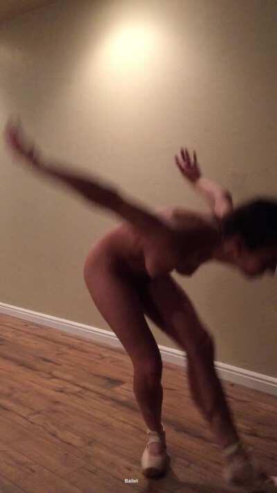 Do you like watching me do Ballet nude?!?