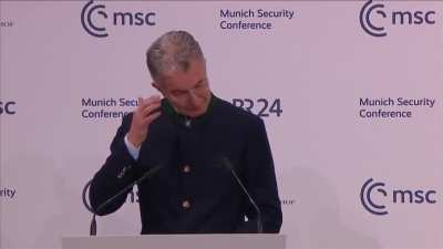 Christoph Heusgen, chairman of the Munich Security Conference, cries as he summarizes and concludes.