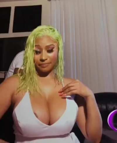 Nicki Minaj - Areola [60fps]