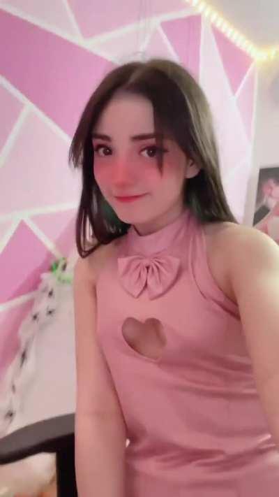 Mary blog 12 Shit, she's beautiful 