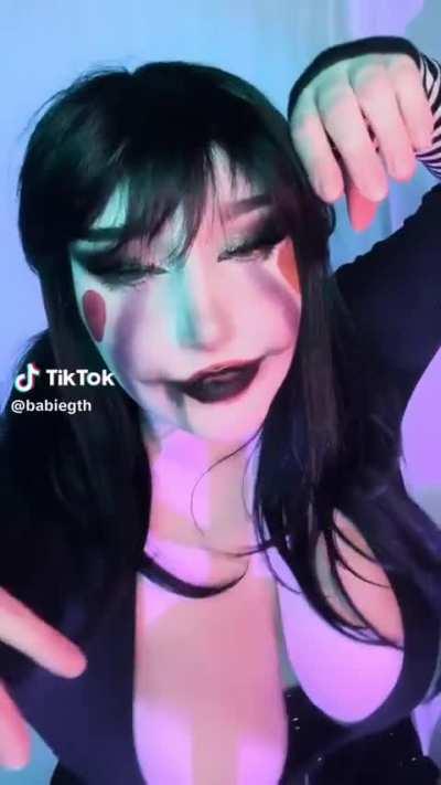 What do you want @babiegth to mime?