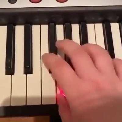 Es viernes caballeros