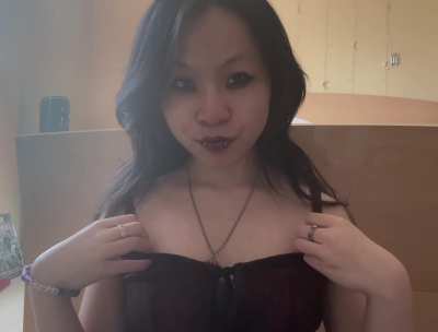 your 18yo asian lover !